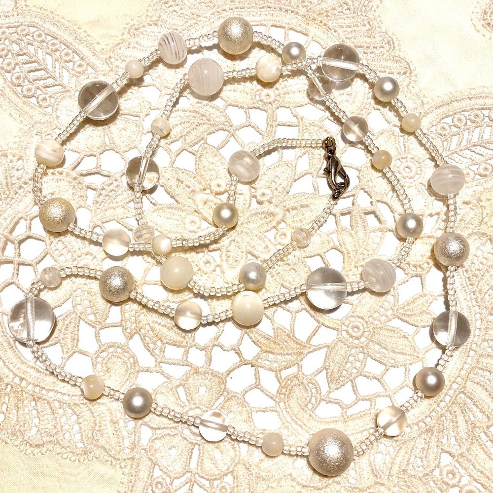 Vintage Murano White & Clear Glass Beaded Strand Necklace